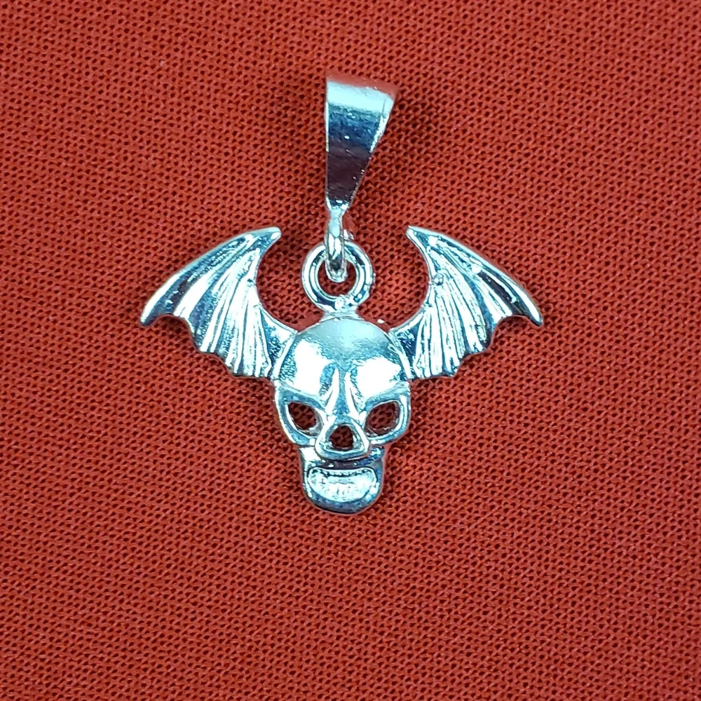 925‎ real solid sterling silver skull pendant